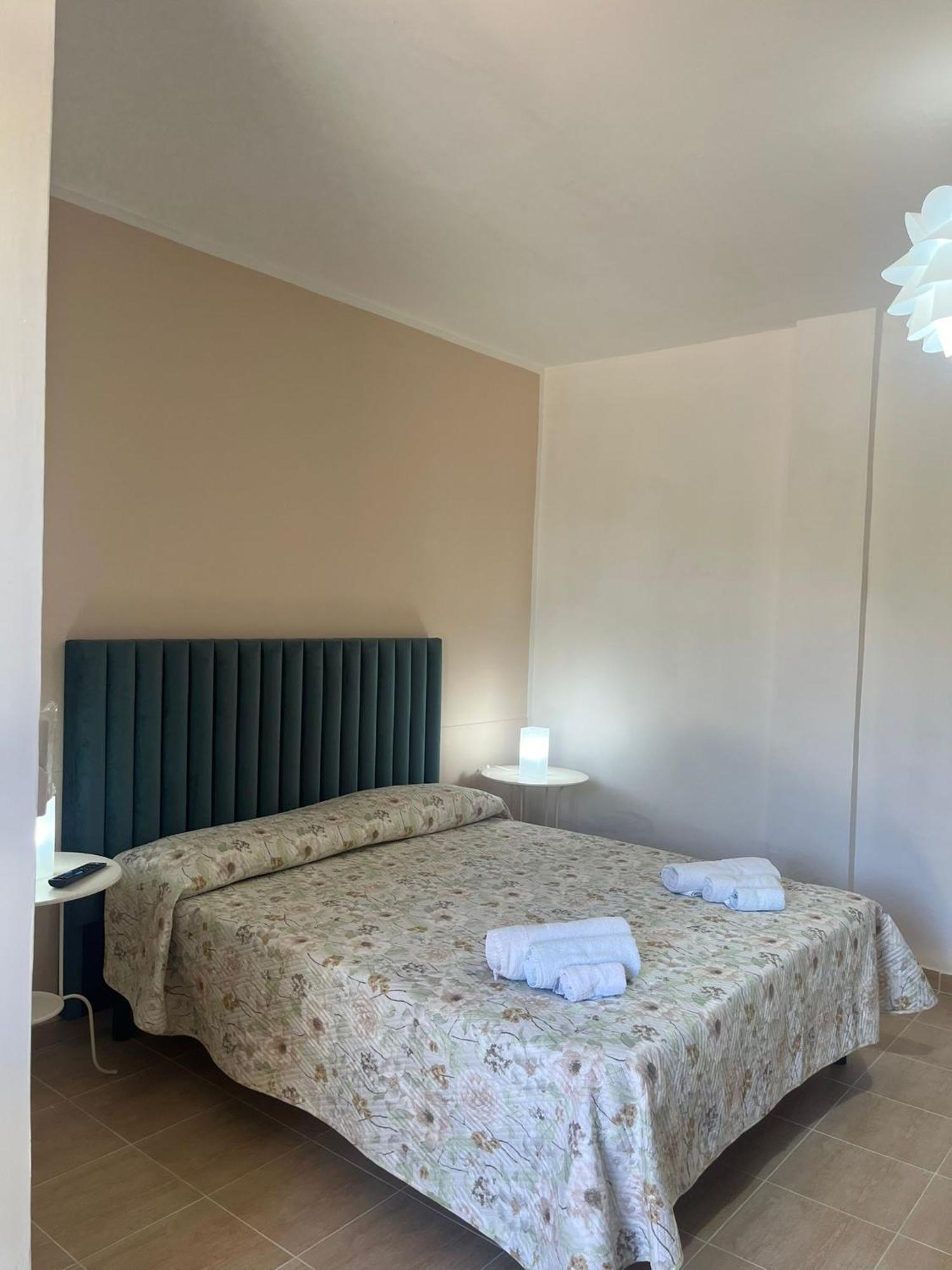 B&B "L'Eco Del Mare" Agropoli Exteriör bild